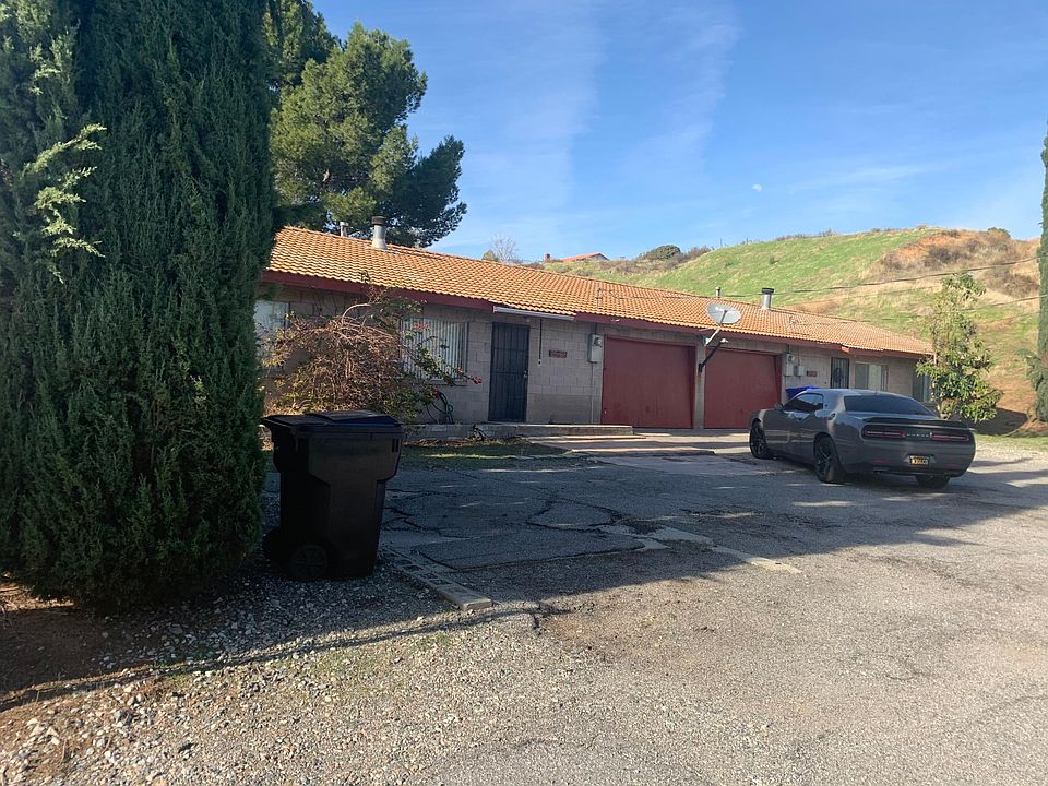 1st image of 2548 Kendall Dr APT B