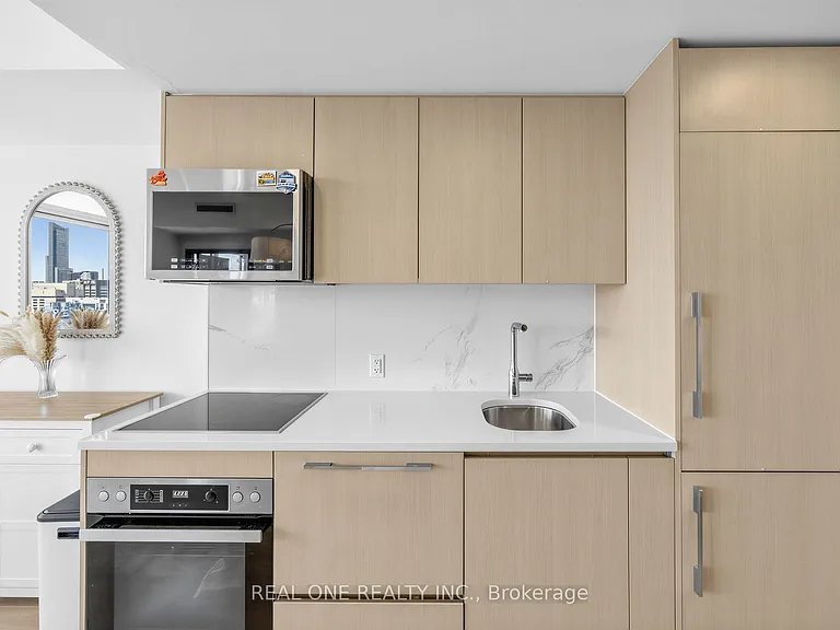 38 Widmer St #3501 — Photo 14