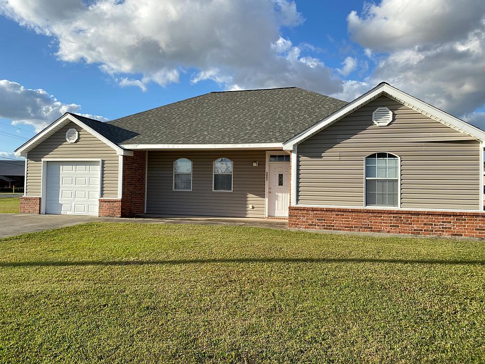1st image of 5002 Cory Ln
