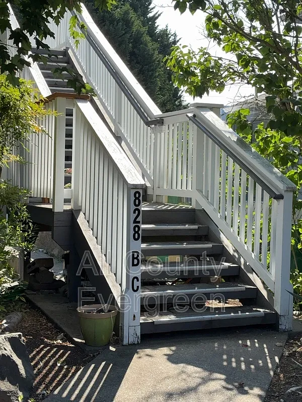1 bed, 1.0 bath, 750 sqft, $1,495 — Photo 1