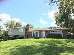 12012 Southwick Dr, Saint Louis, MO