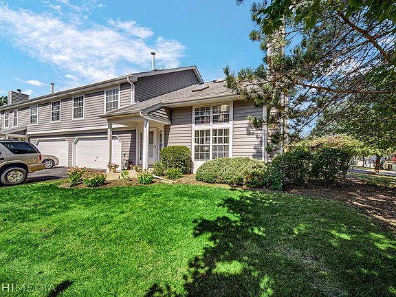 3rd image of 3S134 Timber Dr