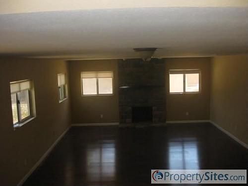 3rd image of 7027 W Corrine Dr