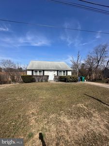5694 Arcadia St, Harrisburg, PA, 17112