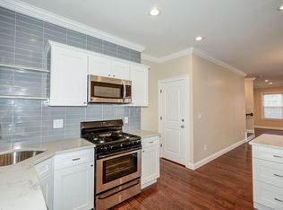 30 Holton St #1UZ, Boston, MA 02134