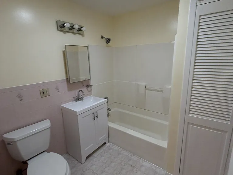 348 Grove St — Photo 10