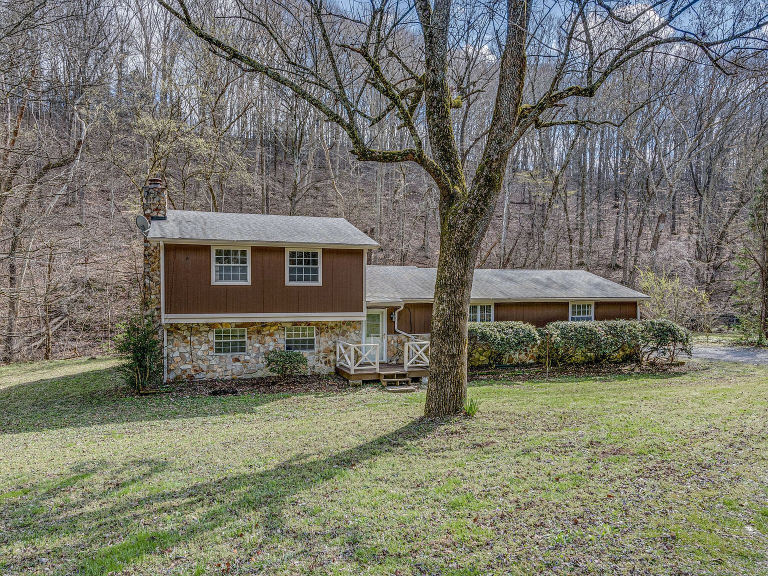 1037 Green Valley Dr, Ashland City, TN 37015 Zillow