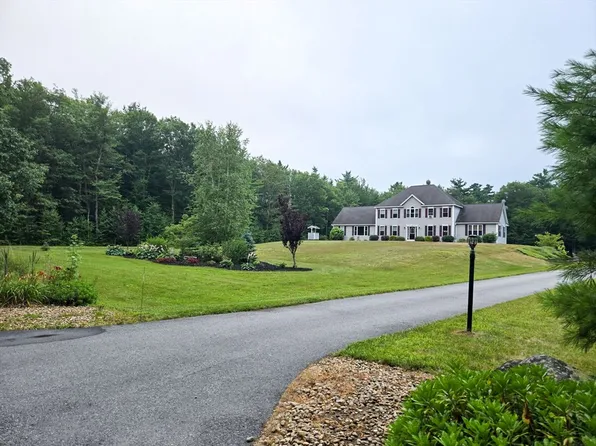 186 Willard Rd, Ashburnham, MA 01430