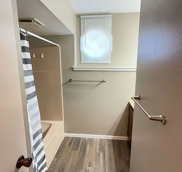 731 S 6th Ave — Photo 15