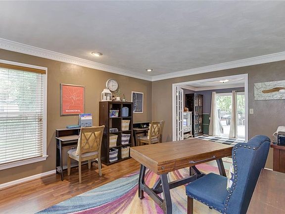 4th image of 1210 Pebble Rock Ct
