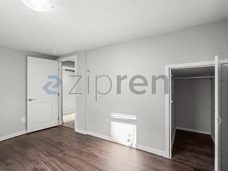 833 16th Ave — Photo 22