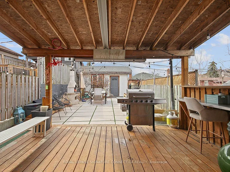 18 Harlton Cres #MAIN — Photo 13