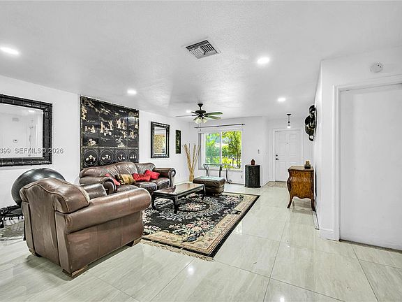 2nd image of 8135 NW 39th St