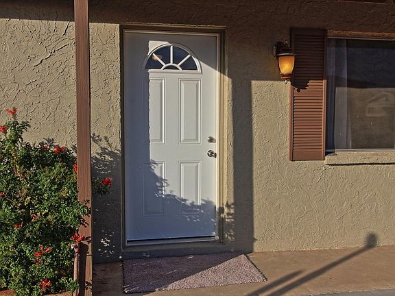 3rd image of 3238 E Hillery Dr