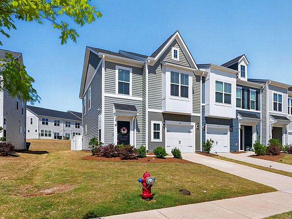 3rd image of 39 Ripple Way