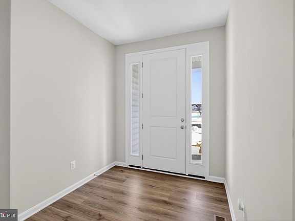 5th image of 13079 Laurel Leaf Dr