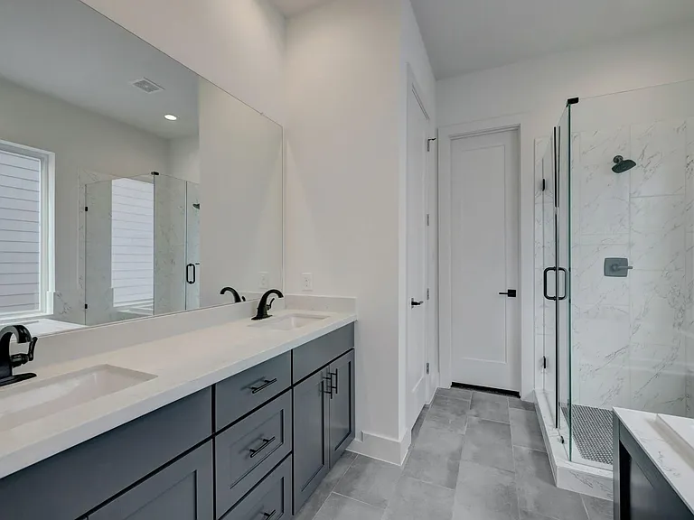 1535 W 24th St #C — Photo 15