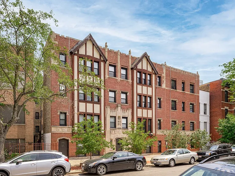 1807-09 N. Lincoln Park West — Photo 1