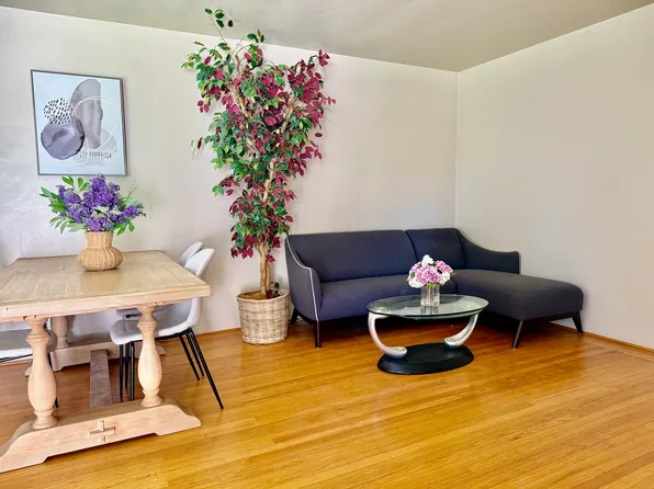 940 Alice Ln, Menlo Park, CA 94025