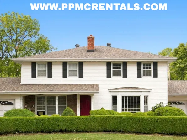 1907 S Ventura Ave, Springfield, MO 65804
