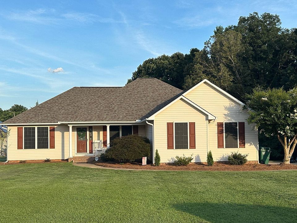 1st image of 141 Country Ln
