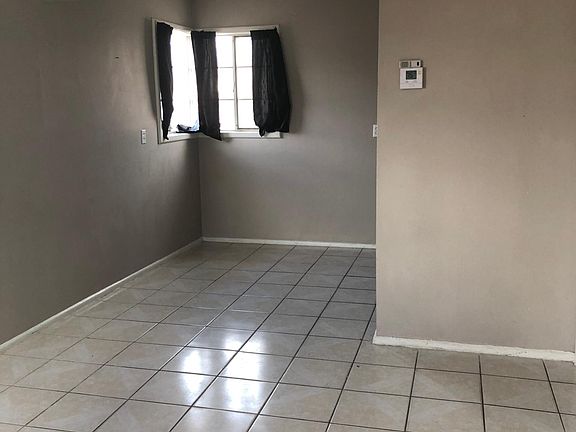 5th image of 1413 Saint Johns Dr APT 7