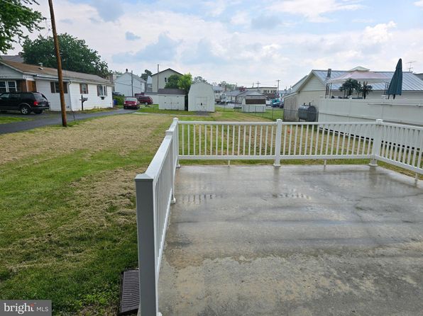 4 S Altamont Ave