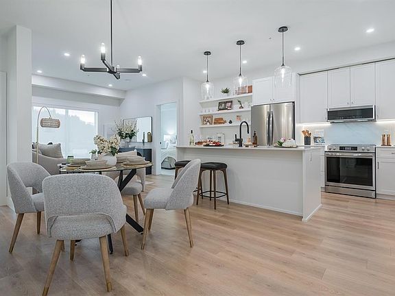 4th image of 46187 Thomas Rd #206