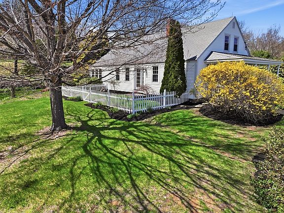 4th image of 16 Brigham Rd
