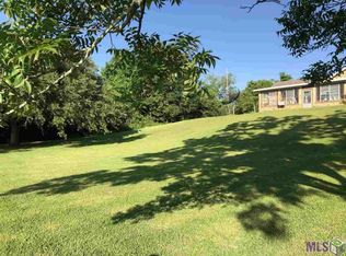 8948 False River Rd, Livonia, LA 70755