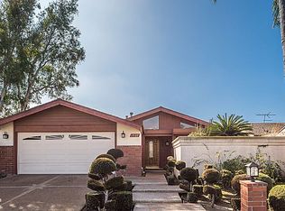 1727 New Hampshire Dr, Costa Mesa, CA 92626
