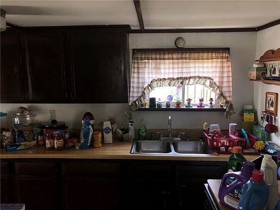 4th image of 515 W Mahoning St
