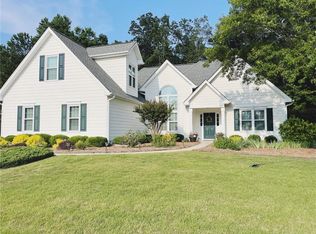 230 Sunderland Cir, Fayetteville, GA 30215