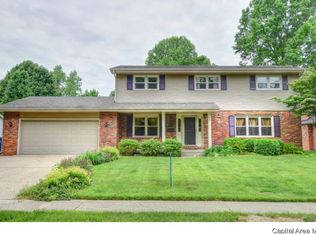 3113 Principia Dr, Springfield, IL 62704