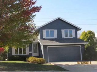 502 Zelda Dr NW, Cedar Rapids, IA 52405