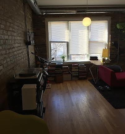 4th image of 1243 N Greenview Ave #2F