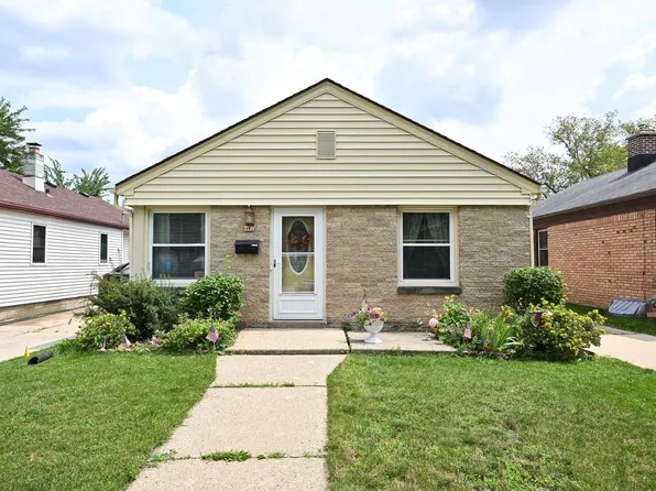 422 South 90th STREET, Milwaukee, WI 53214