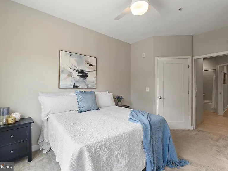 989 S Buchanan St #214 — Photo 15