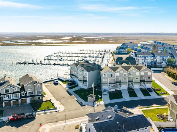 301 Alder Ln #2, Ocean City, NJ 08226