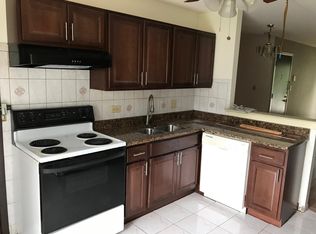 208 Dunteman Dr APT 201, Glendale Heights, IL