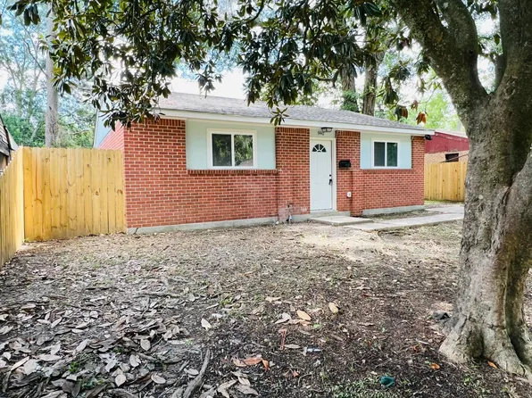 7440 Bomer Dr, Baton Rouge, LA 70812