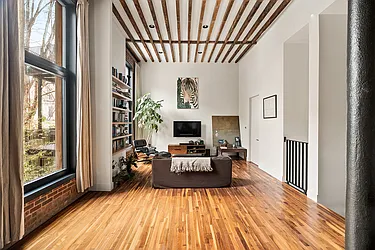 533 Leonard Street, #1B