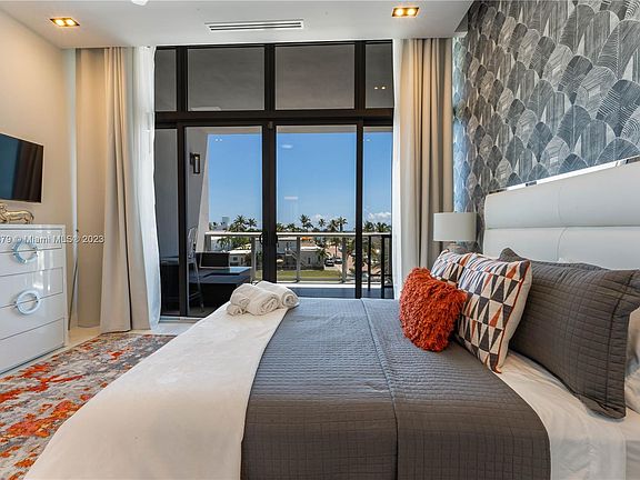4th image of 2850 N Ocean Dr #2850