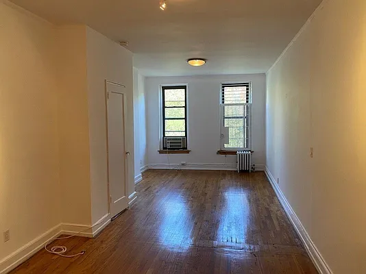 Rented by C M E PROPERTIES | media 12