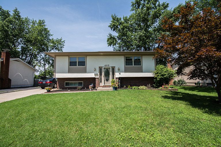 1st image of 463 Denwood Ct