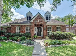 1514 Alderwood Dr, Sugar Land, TX 77479