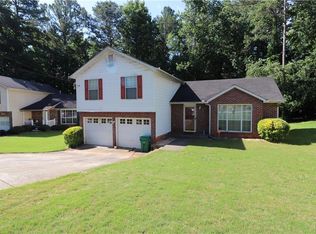 5788 Giles Rd, Lithonia, GA 30058