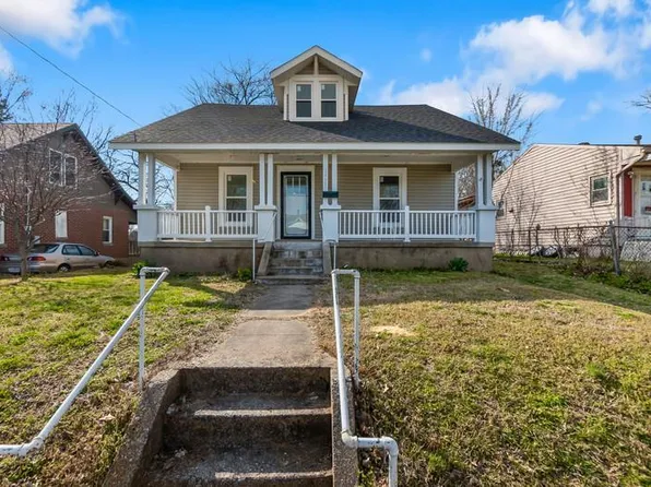 1527 N Main St, Cape Girardeau, MO 63701