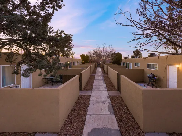 512 Mesilla St SE, Albuquerque, NM 87108