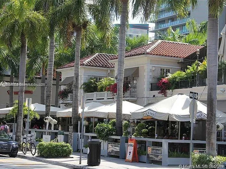 1060 Brickell Ave #1409 — Photo 16